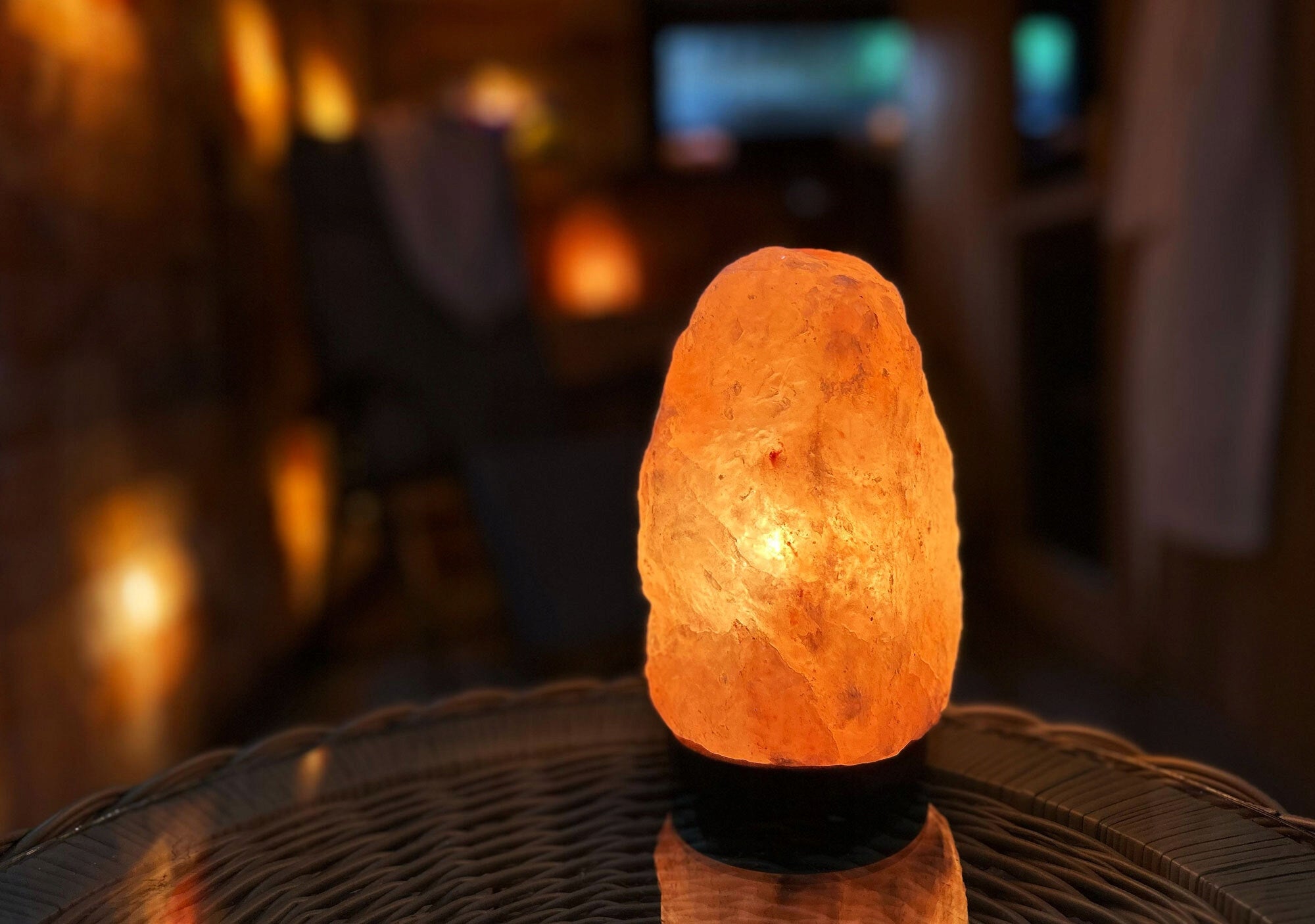 Himalaya Kristalllampe – Natürliches Salzkristall Nachtlicht